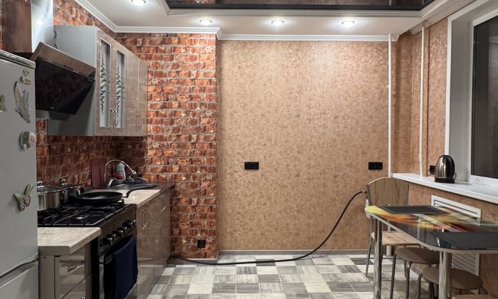 Нефтяников 62